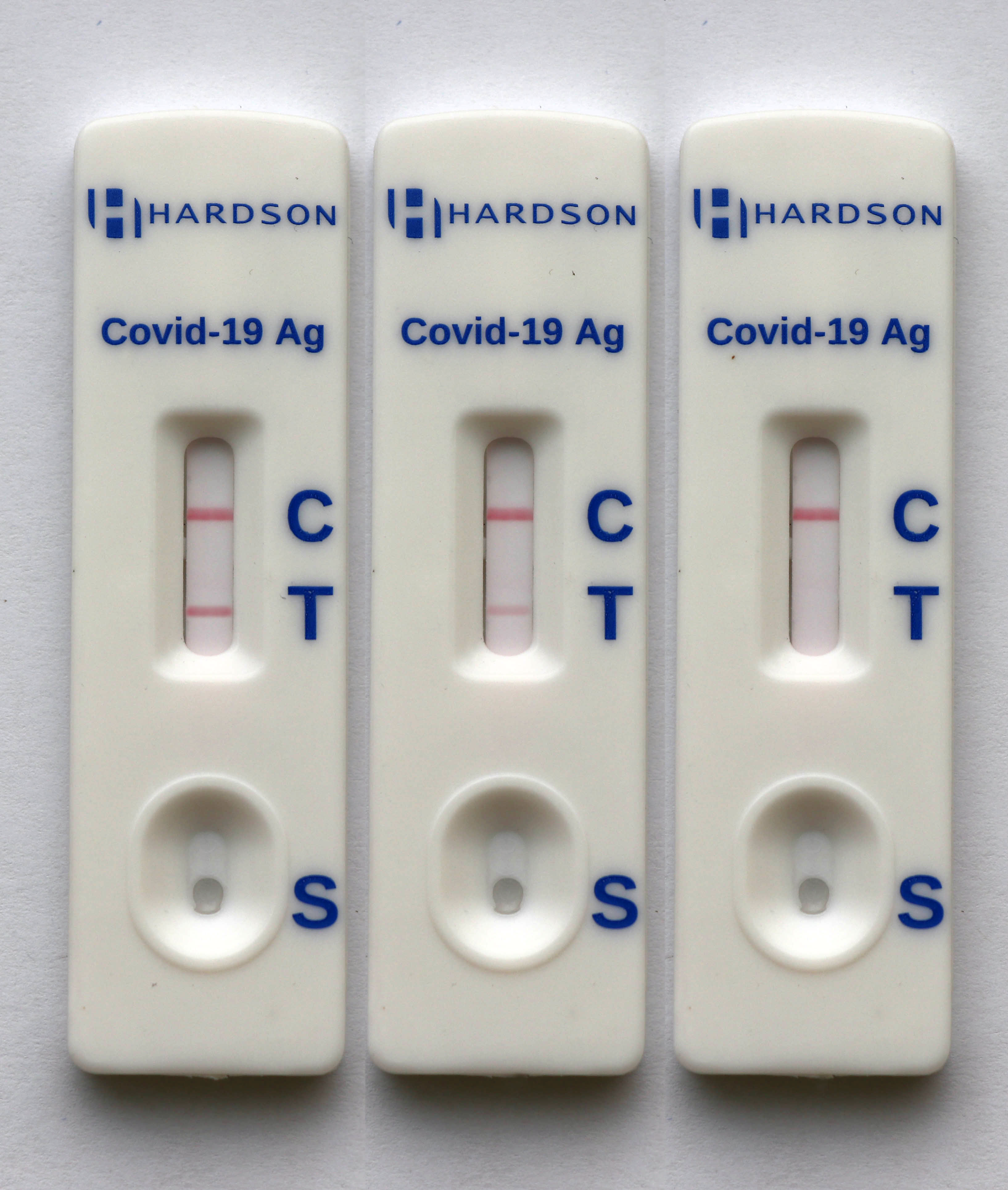 Clinical Evaluation of Commercial HARDSON COVID-19 Antigen Rapid Test Kit for Routine COVID-19 Diagnosis
